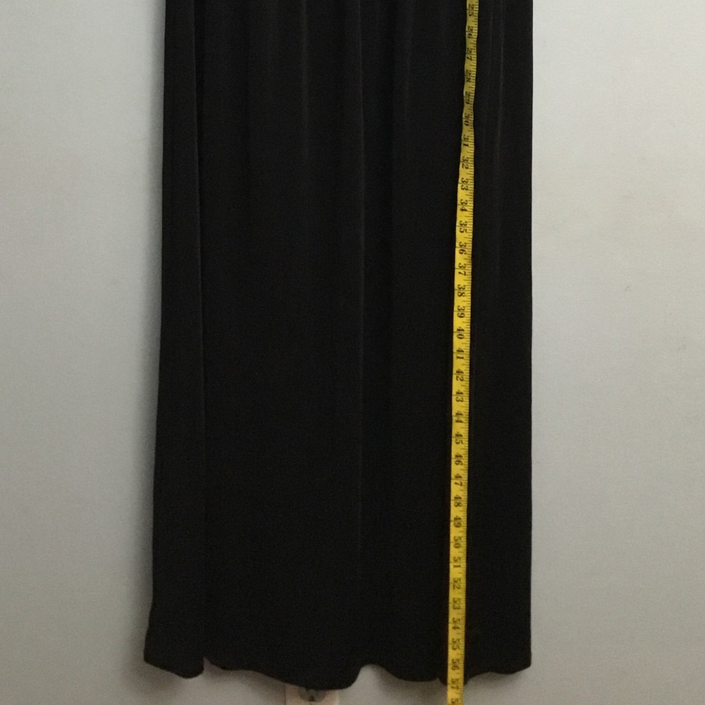 ELLE DRESS - Picture 13 of 14